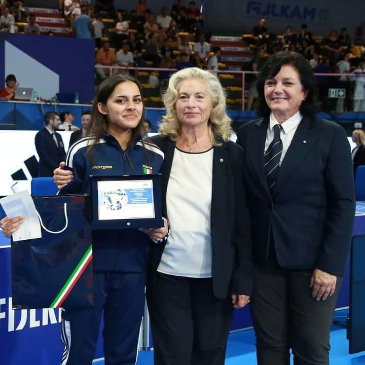 miriam-ederar-e-la-miglior-atleta-italiana-di-karate